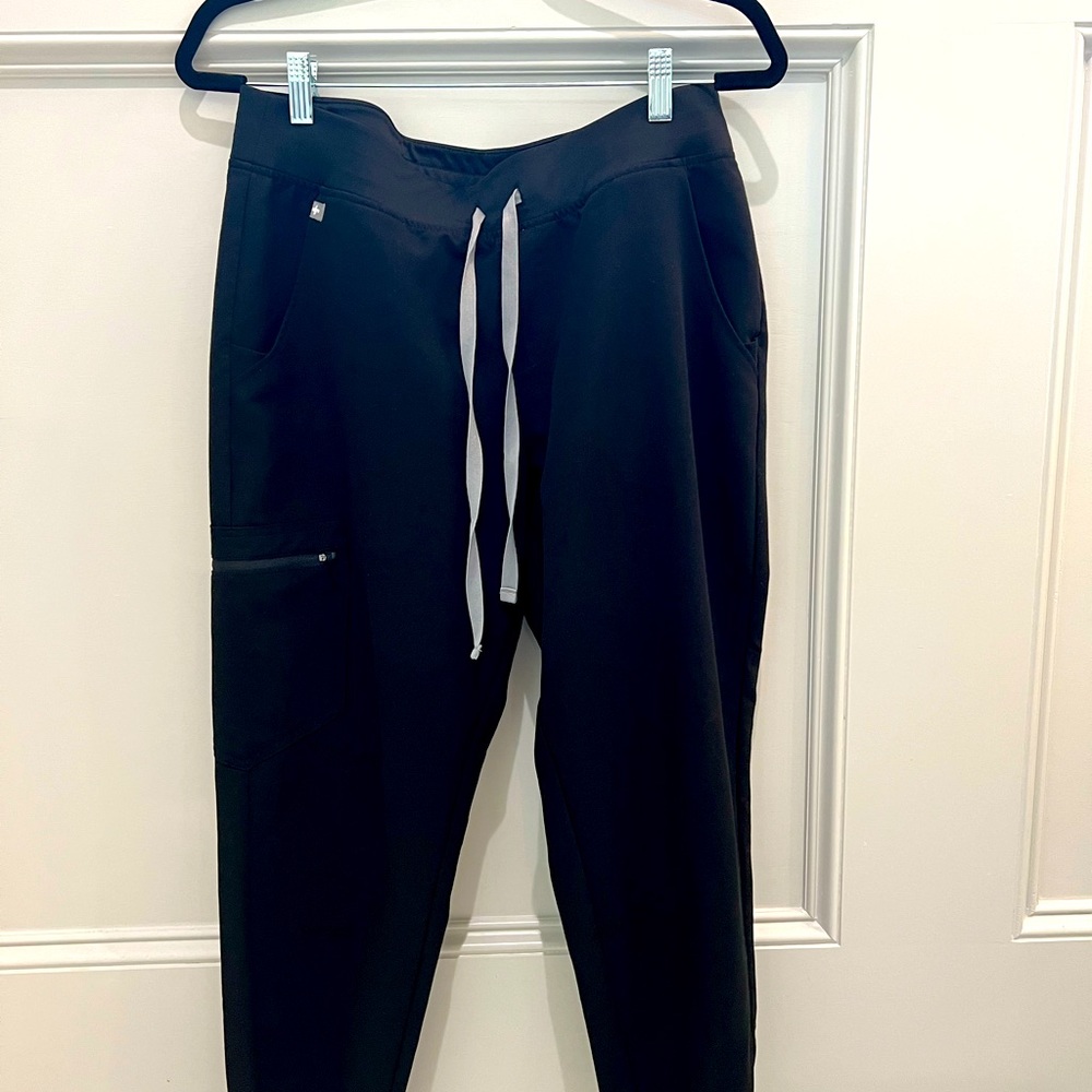 FIGS Scrub pants